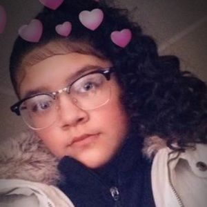 Meet your Posher, Tania